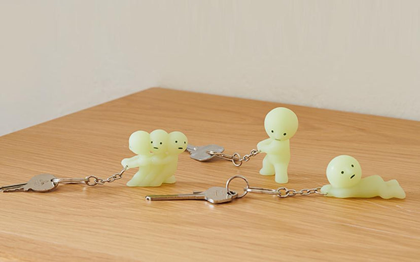 SMISKI Keychains D4